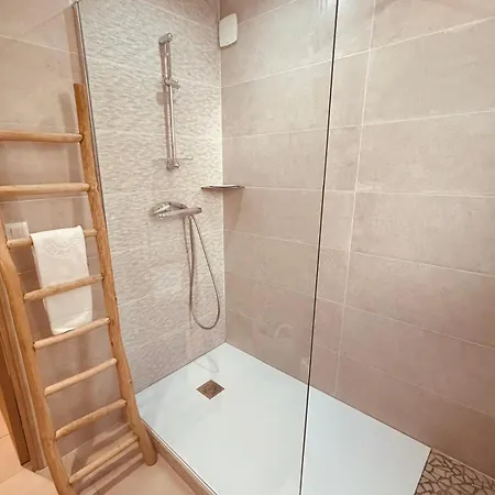 Luxueux Vue Apartment *