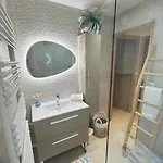 Luxueux Vue 아파트